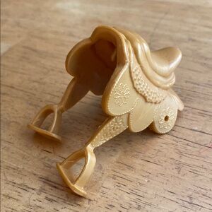 JP Horse Saddle Replacement Plastic in great condition